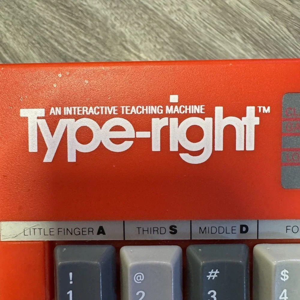 Vintage VTech Type-right Typing Game Interactive Teaching Machine 1985